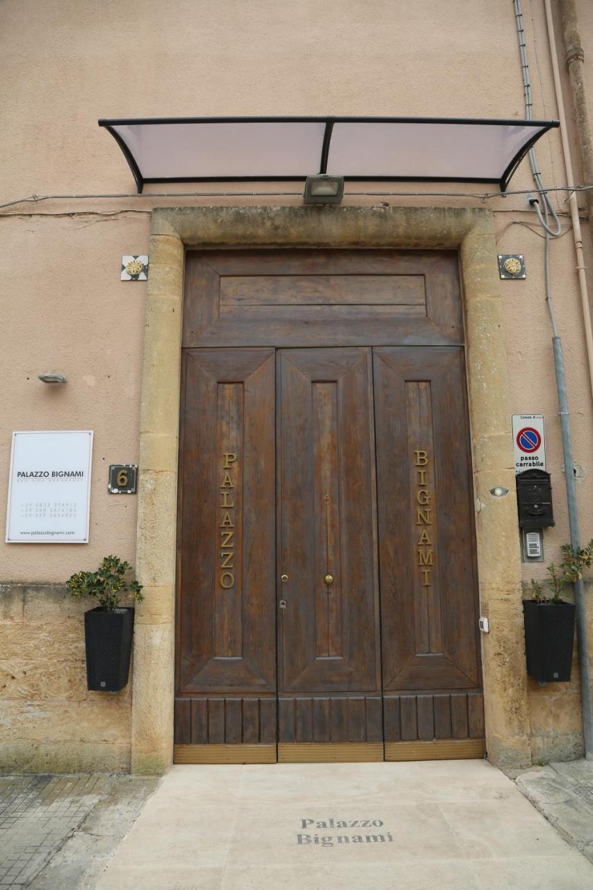 Palazzo Bignami Bed & Breakfast Lecce Exterior photo